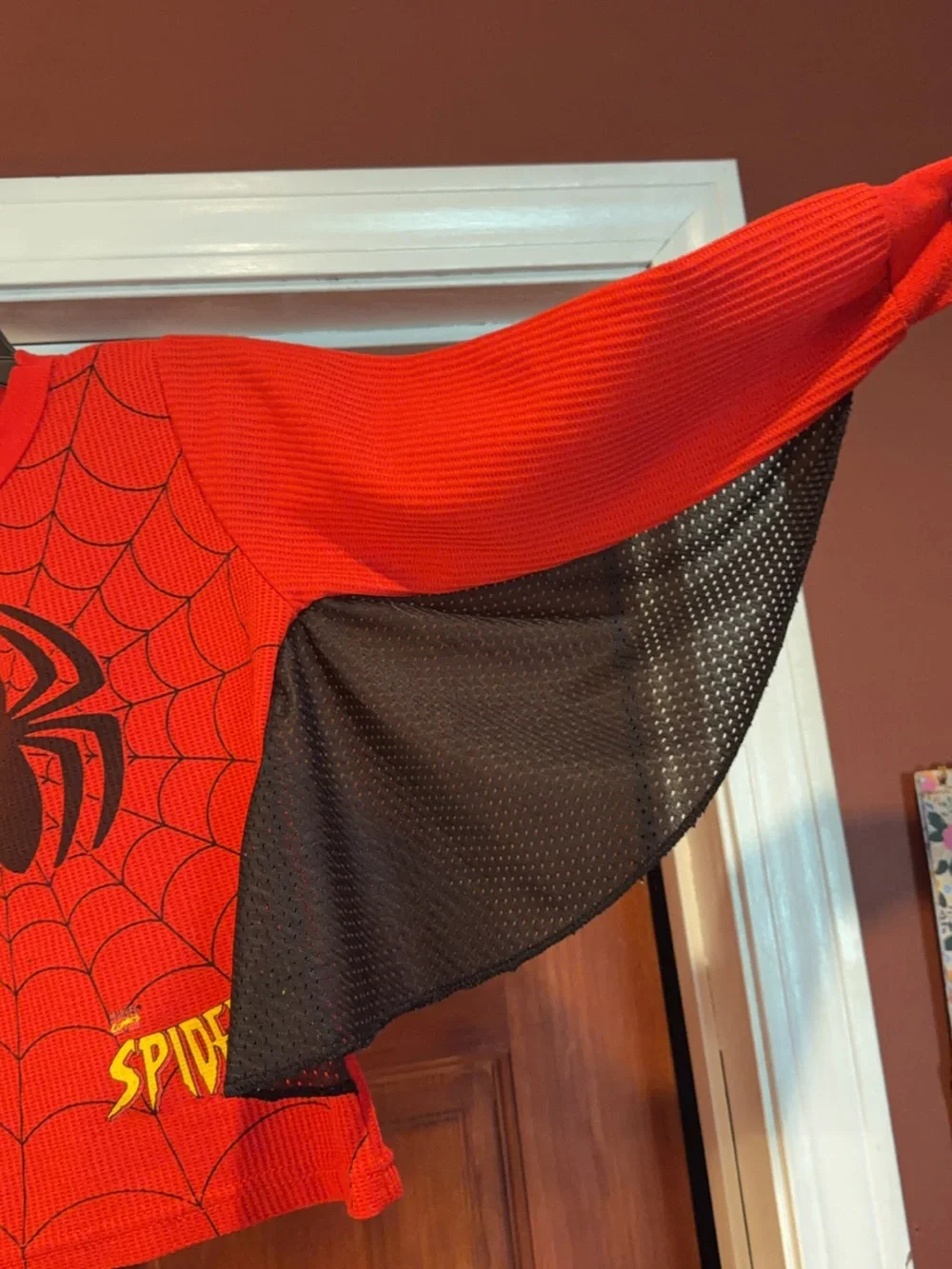 Vintage 1997 Marvel Red and Black Spider-Man Webbed shirt